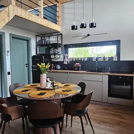 Pago Podamirowo مشسيتسا